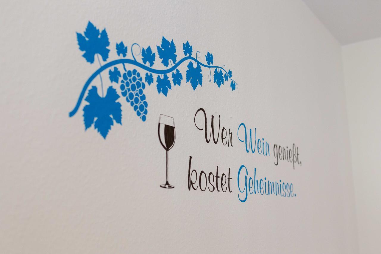 Отель Altdeutsche Weinstube Рюдесхайм-на-Рейне Экстерьер фото